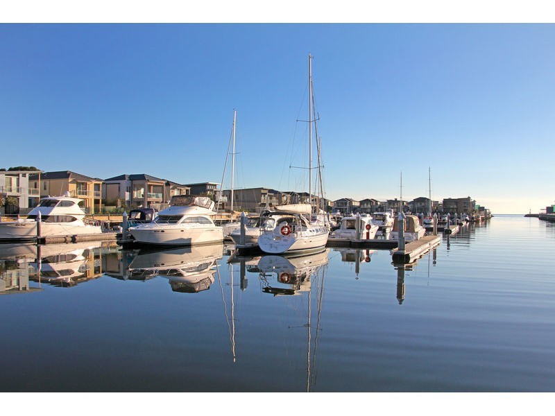 93 Rymer Avenue, Safety Beach VIC 3936