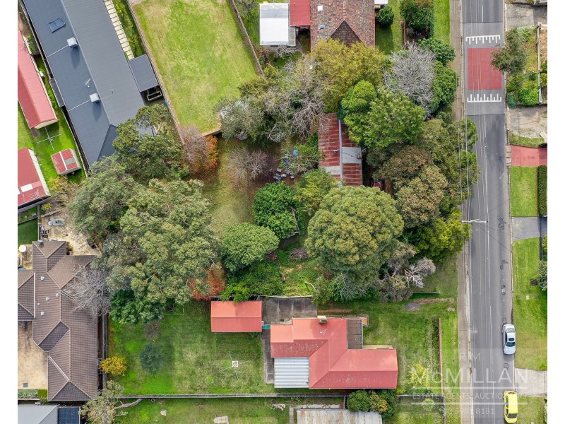 10 First Avenue, Rosebud VIC 3939
