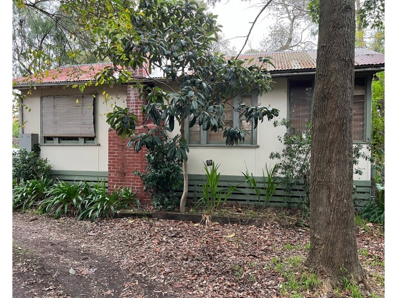 10 First Avenue, Rosebud VIC 3939