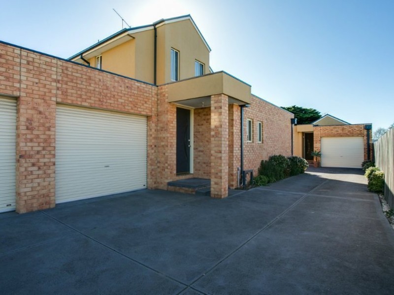 2/7 Carrigg Street, Dromana VIC 3936