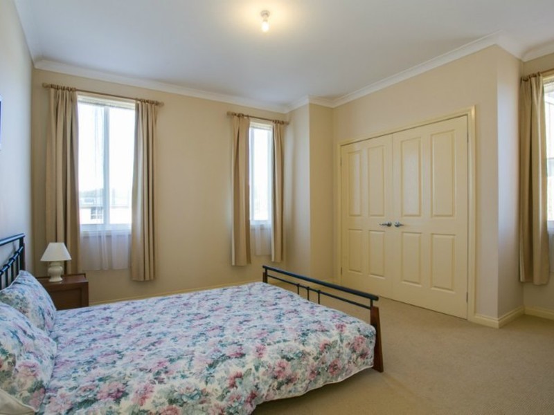 2/7 Carrigg Street, Dromana VIC 3936