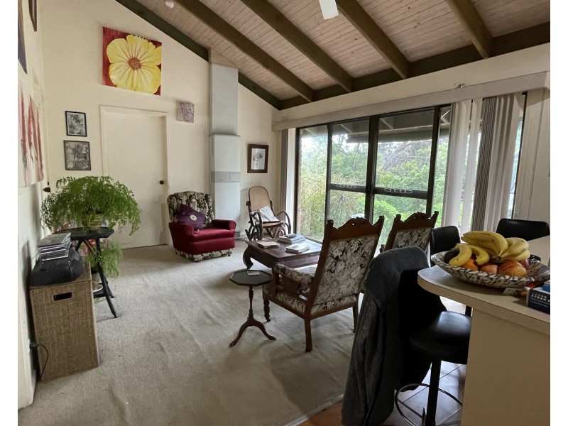 2 Carslake Avenue, Blairgowrie VIC 3942