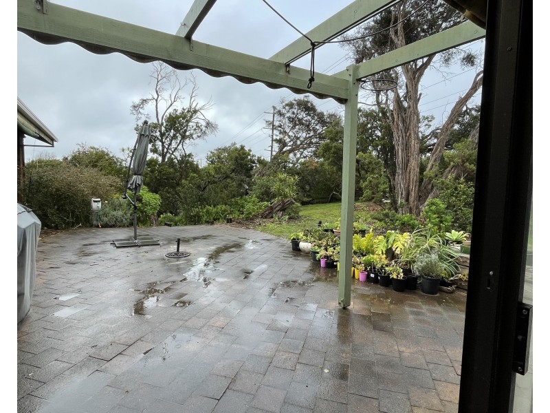 2 Carslake Avenue, Blairgowrie VIC 3942