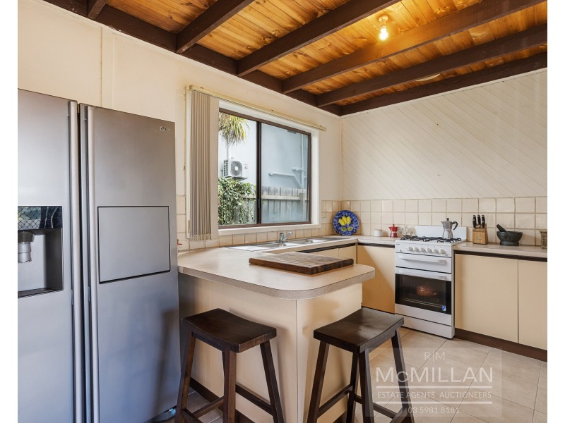 21 Davies Street, Safety Beach VIC 3936