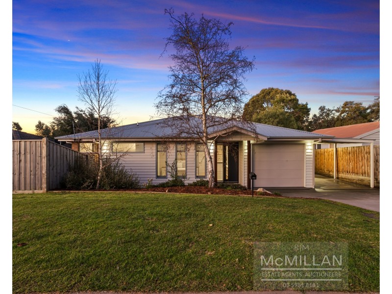 40 Bilbul Avenue, Rosebud VIC 3939