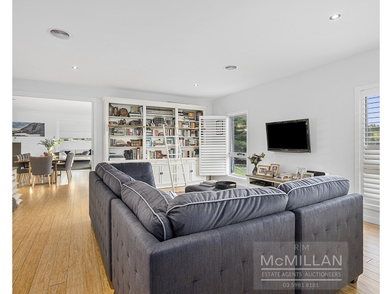 128 Elizabeth Dve, Rosebud VIC 3939