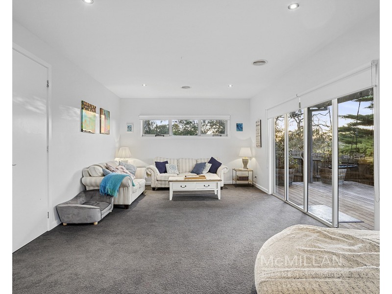 128 Elizabeth Dve, Rosebud VIC 3939