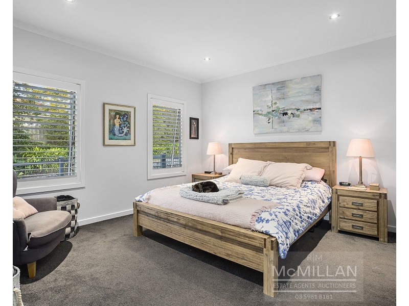 128 Elizabeth Dve, Rosebud VIC 3939