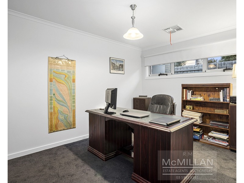 128 Elizabeth Dve, Rosebud VIC 3939