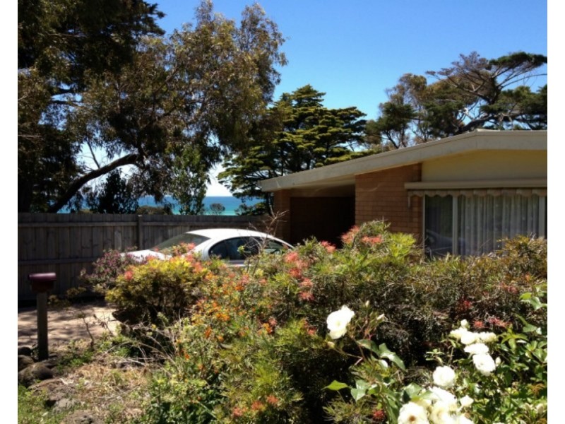 1/5 McArthur Street, Dromana VIC 3936