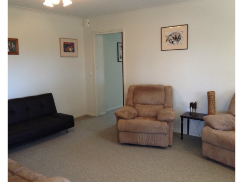 1/5 McArthur Street, Dromana VIC 3936