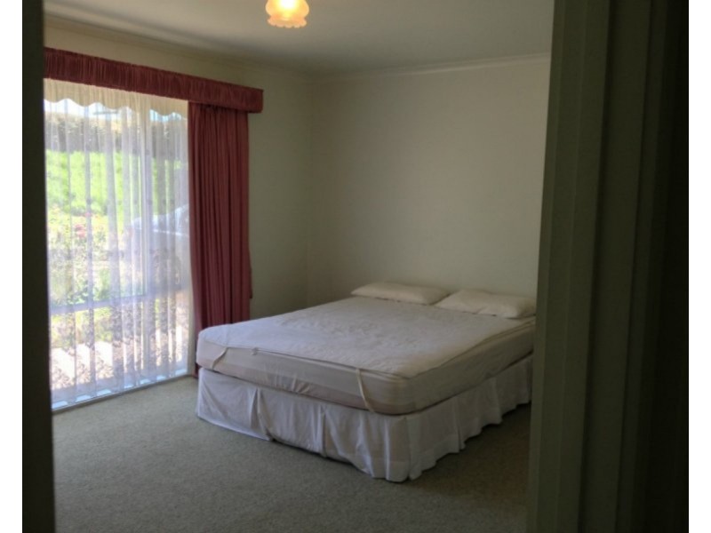 1/5 McArthur Street, Dromana VIC 3936