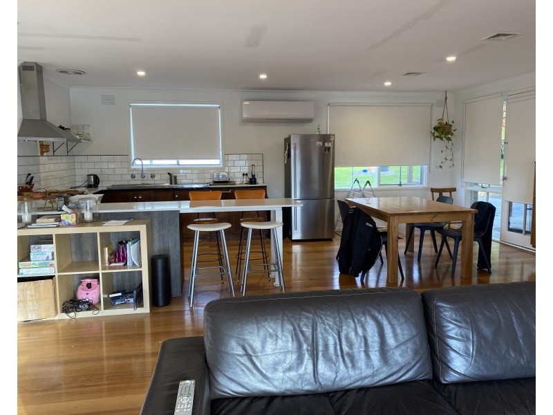 25 Seaview Parade, Dromana VIC 3936