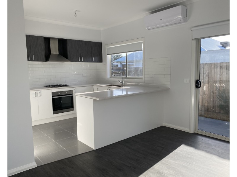 61 Seacombe Street, Dromana VIC 3936