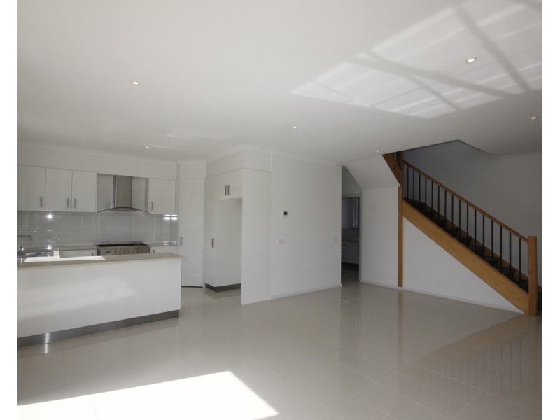6/1-3 Como Court, Dromana VIC 3936