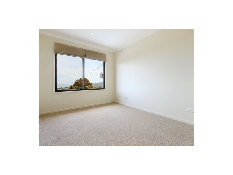 17 Seaview Street, Dromana VIC 3936