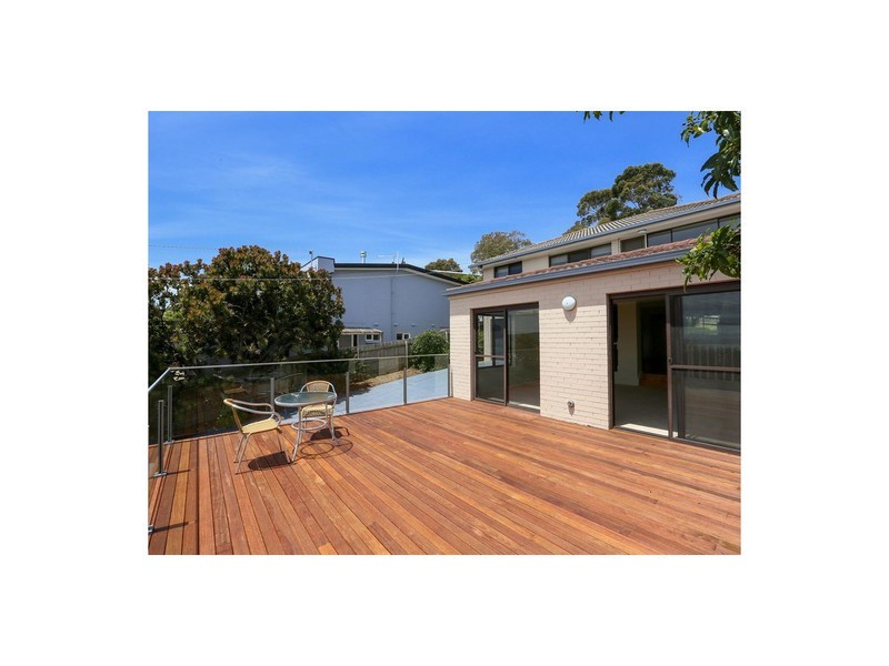 17 Seaview Street, Dromana VIC 3936