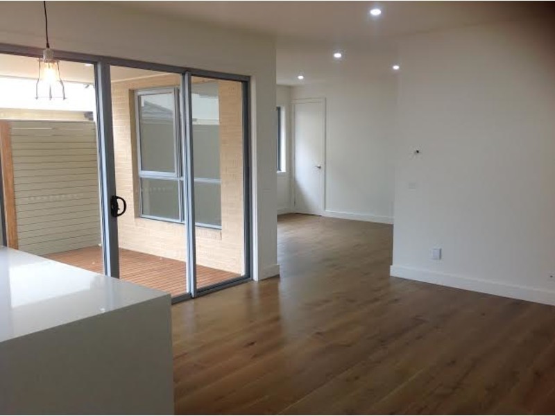 1/34 McCulloch Street, Dromana VIC 3936