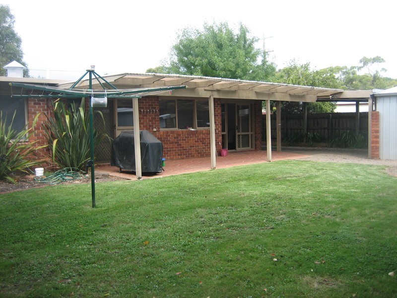 28 Rainier Avenue, Dromana VIC 3936