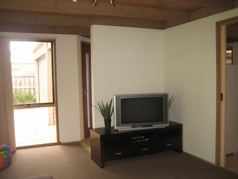 28 Rainier Avenue, Dromana VIC 3936