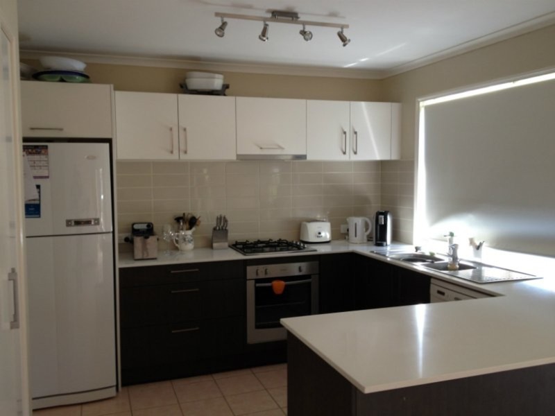 45 Victoria Street, Safety Beach VIC 3936