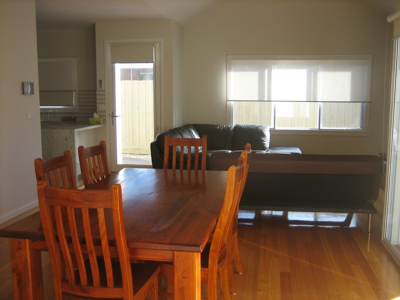 2/11 Tassel Road, Safety Beach VIC 3936