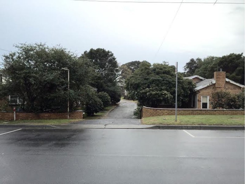 6 – 8 McCombe Street, Rosebud VIC 3939