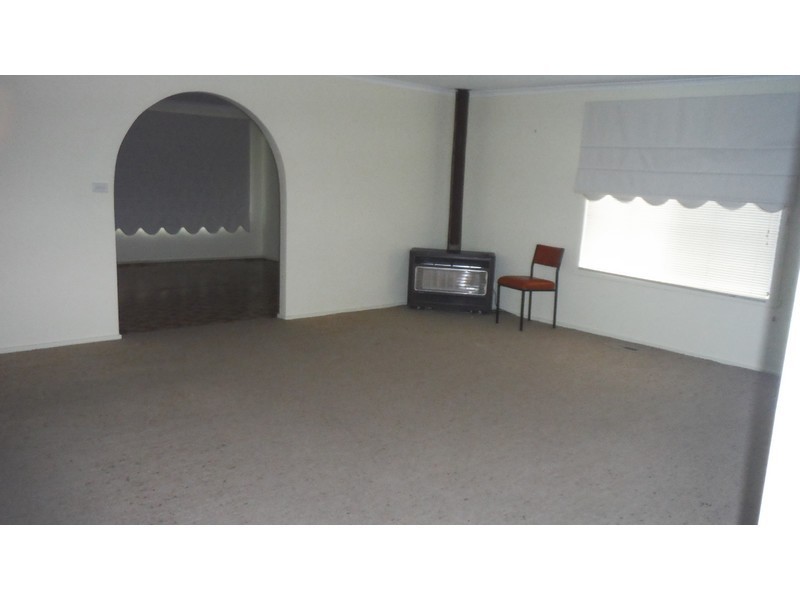 18 Watson Avenue, Dromana VIC 3936