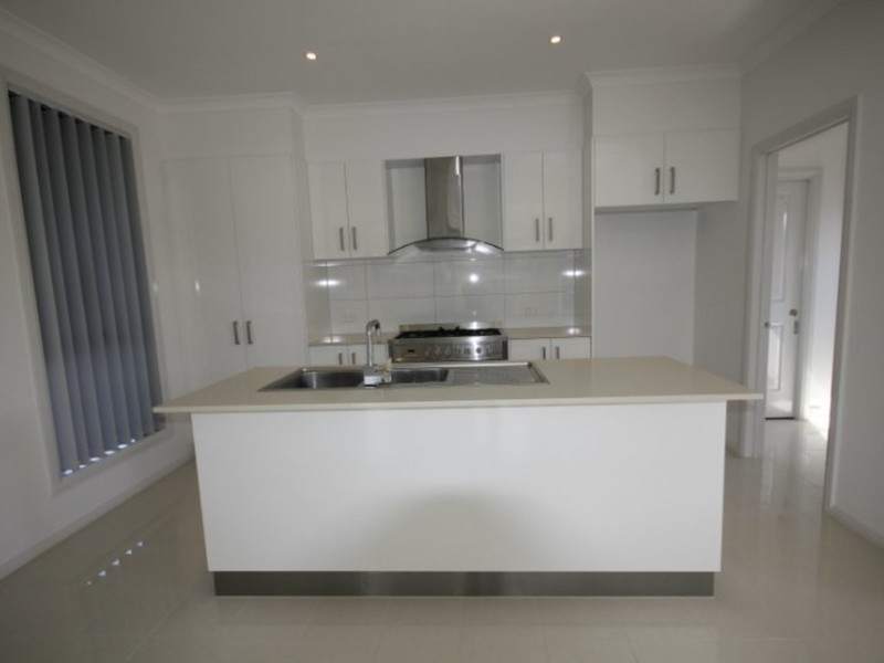 4/1-3 Como Court, Dromana VIC 3936