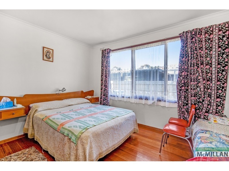 11 Dale Avenue, Safety Beach VIC 3936