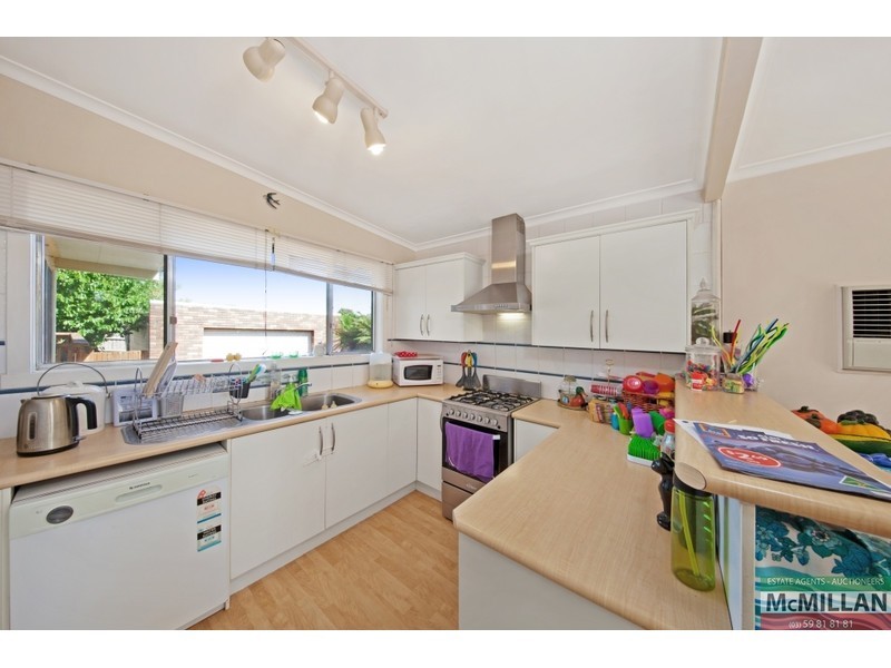 34 Olympic Parade, Dromana VIC 3936