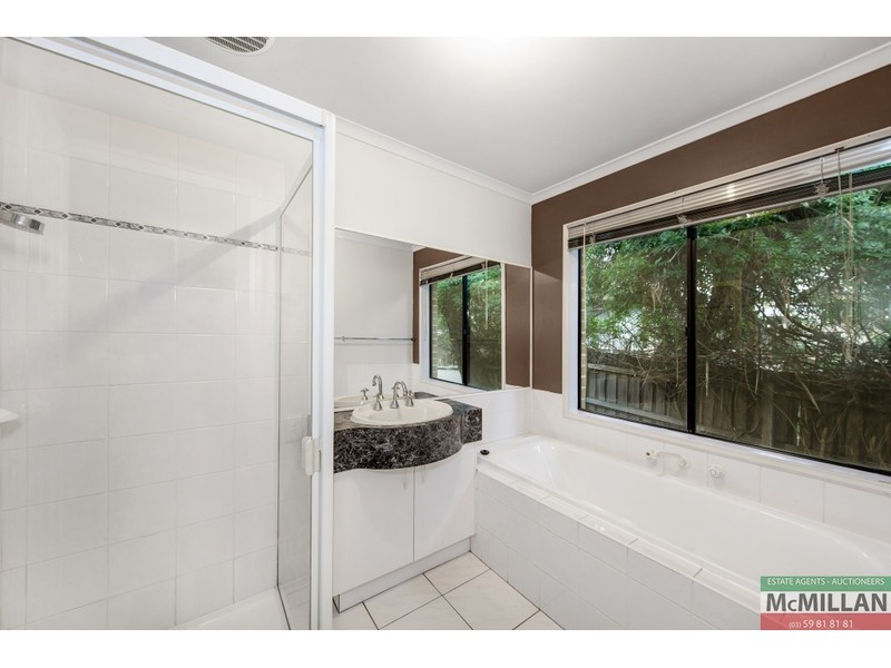 22 Fairway Crescent, Mccrae VIC 3938