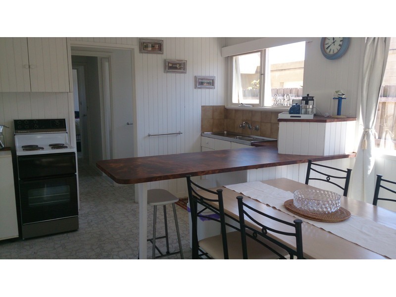 18 South Road, Mccrae VIC 3938