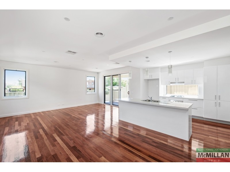6 Davey Avenue, Dromana VIC 3936