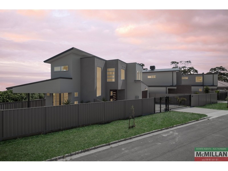 8 Davey Avenue, Dromana VIC 3936