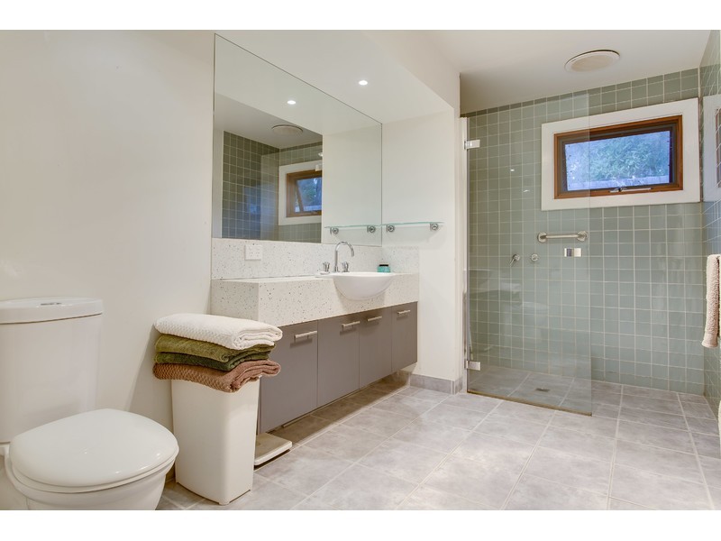 1 Avalon Drive, Rosebud VIC 3939