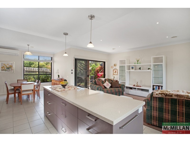 1/5 Hayes Avenue, Rosebud VIC 3939