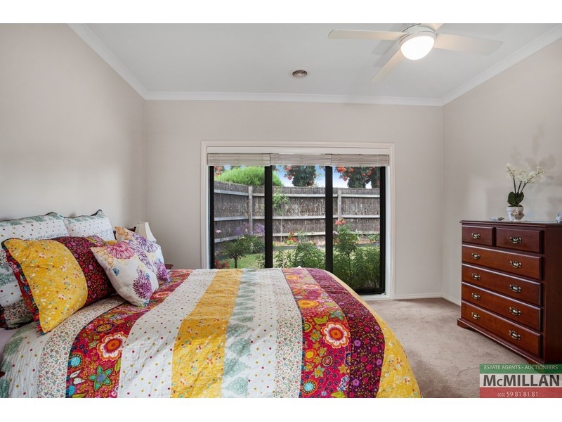 1/5 Hayes Avenue, Rosebud VIC 3939