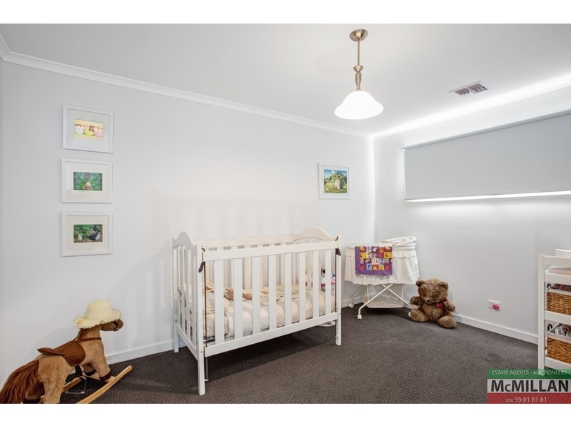 126 Elizabeth Drive, Rosebud VIC 3939