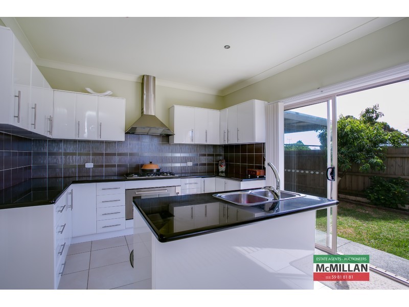 52 Palm Grove, Dromana VIC 3936