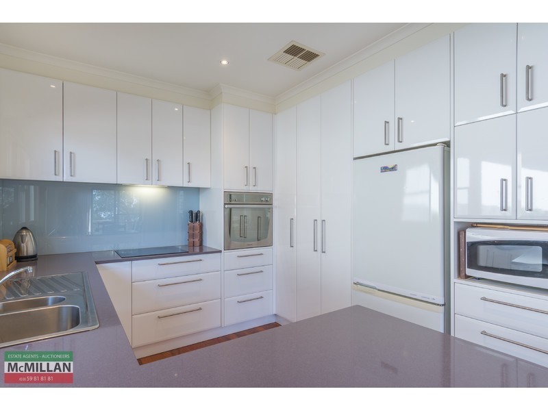 713 Arthurs Seat Road, Arthurs Seat VIC 3936