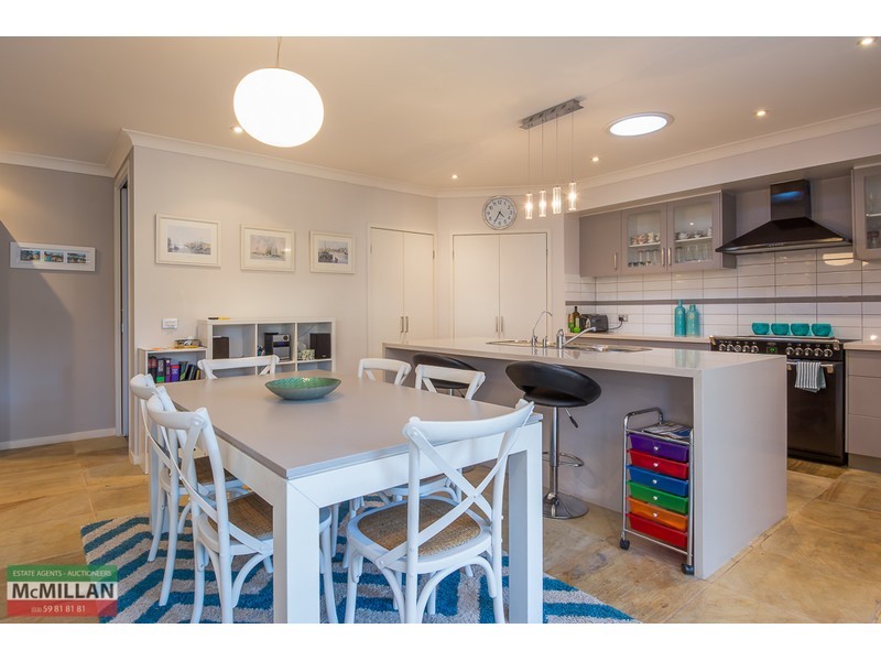 68 Coveside Avenue, Safety Beach VIC 3936