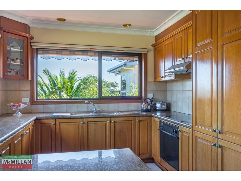 17 Arthurs Avenue, Mccrae VIC 3938