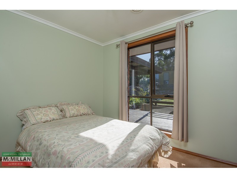 17 Arthurs Avenue, Mccrae VIC 3938