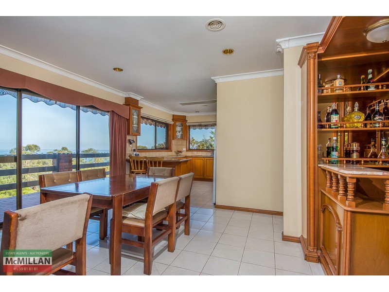 17 Arthurs Avenue, Mccrae VIC 3938