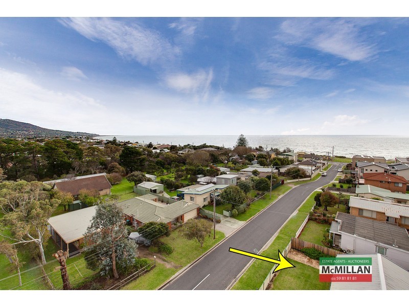 11-13 Prescott Avenue, Safety Beach VIC 3936
