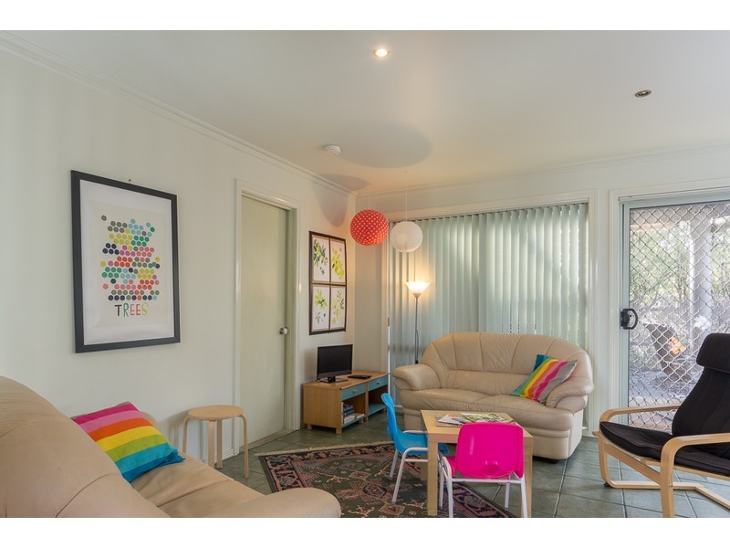 14/10D Country Club Dve, Safety Beach VIC 3936