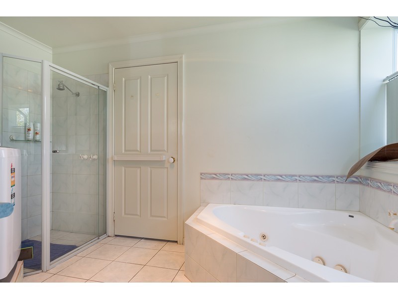 14/10D Country Club Dve, Safety Beach VIC 3936