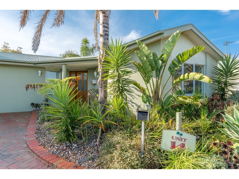 14/10D Country Club Dve, Safety Beach VIC 3936