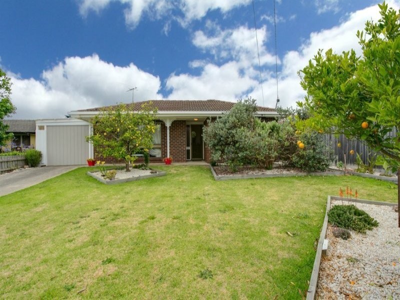2 Fowler Court, Rosebud VIC 3939